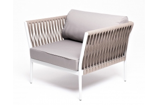 «Касабланка» кресло плетеное из роупа, каркас алюминий светло-серый (RAL7035) шагрень, роуп серо-коричневый 23мм, ткань бежевая 035